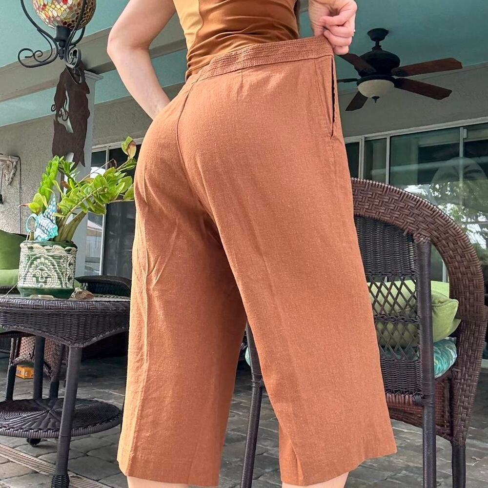 Christopher Banks Linen Capris